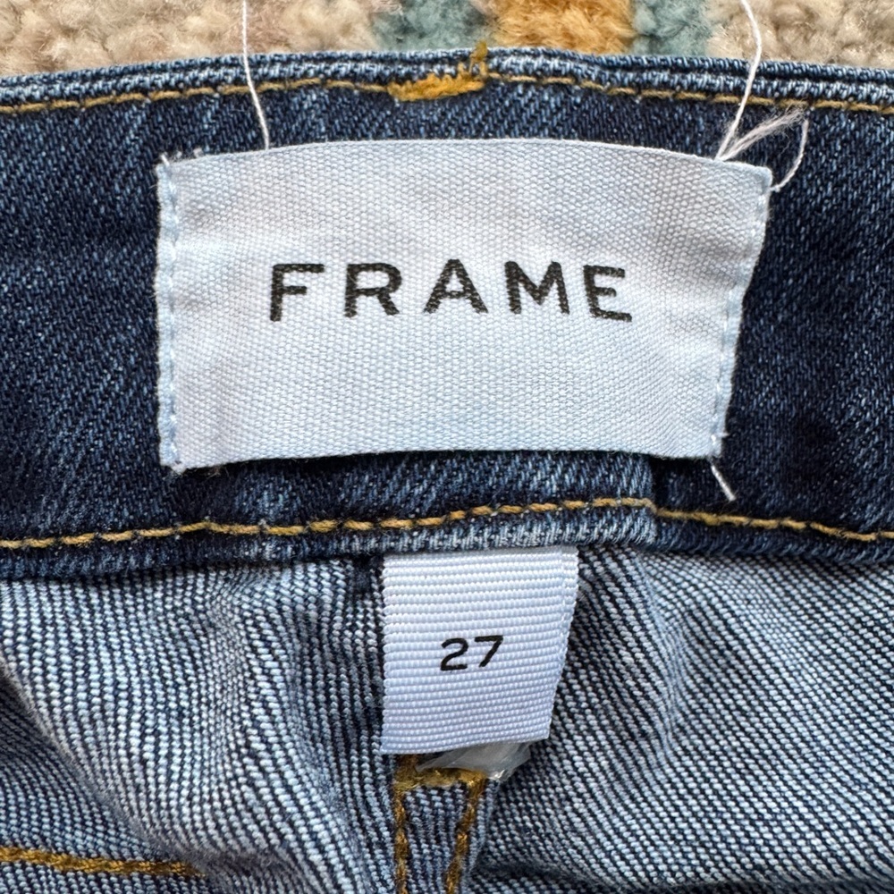 Frame Le Crop Mini Boot Jeans
Size 27 - Picture 5 of 8